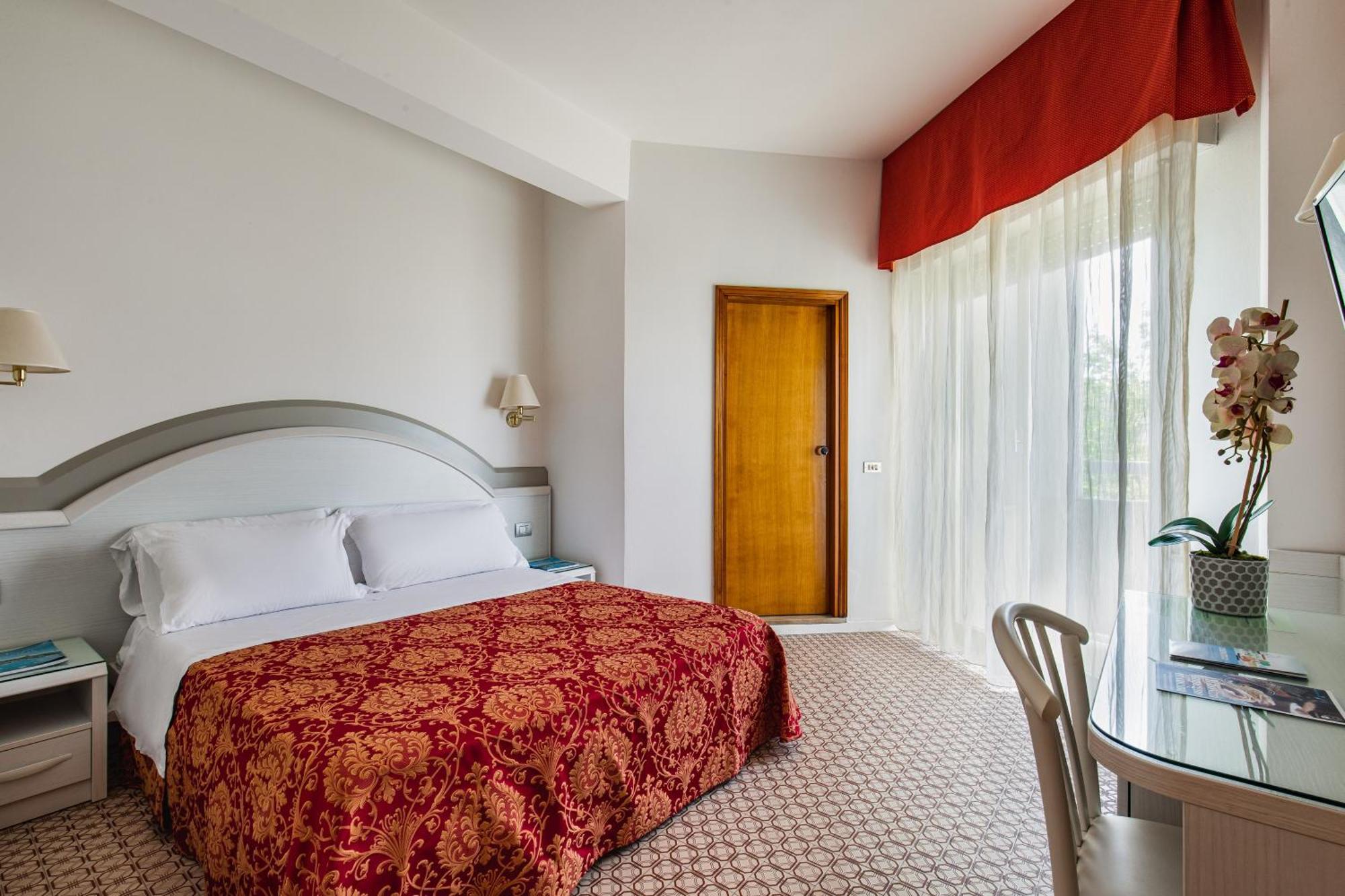 Hotel Caravelle Cesenatico Εξωτερικό φωτογραφία